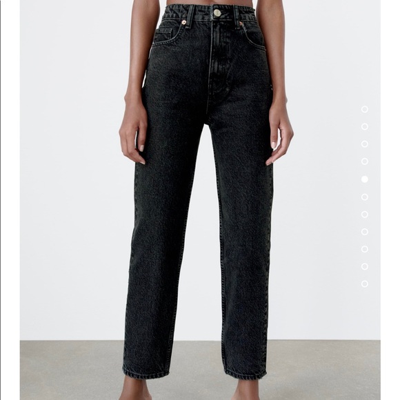 Zara Mom Fit Jeans - Picture 5 of 7